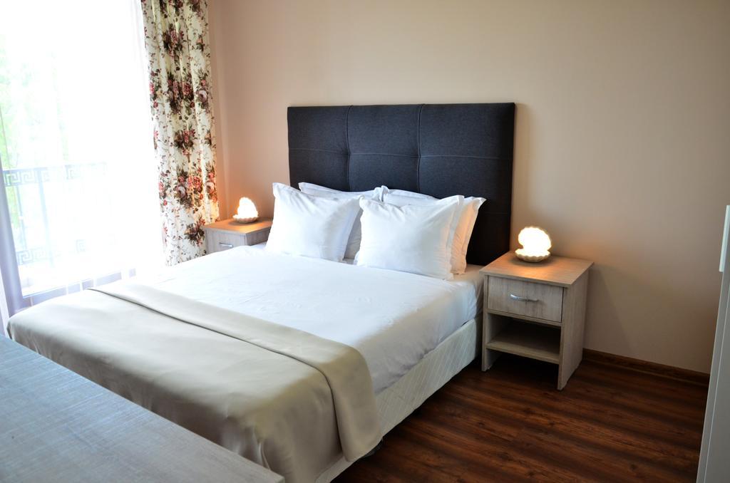 Guesthouse Green Fields Гърмен Екстериор снимка